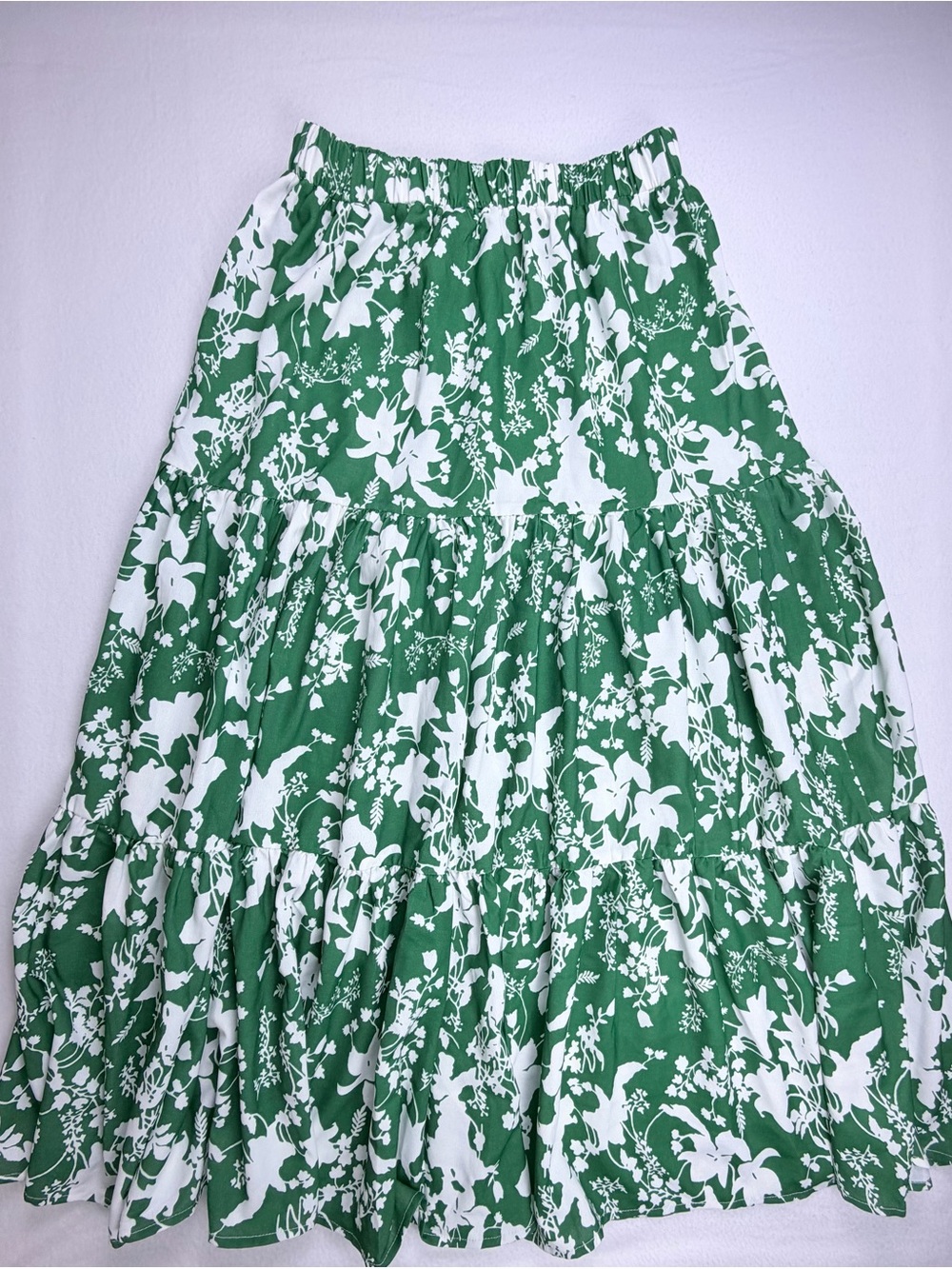 Halara Green White Floral Tiered Maxi Skirt Size Medium Elastic Waist Boho - Picture 6 of 6